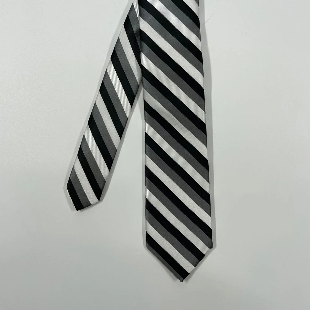 J. Ferrar Black Grey White Striped Diagonal Silk-Look Necktie Mens OS